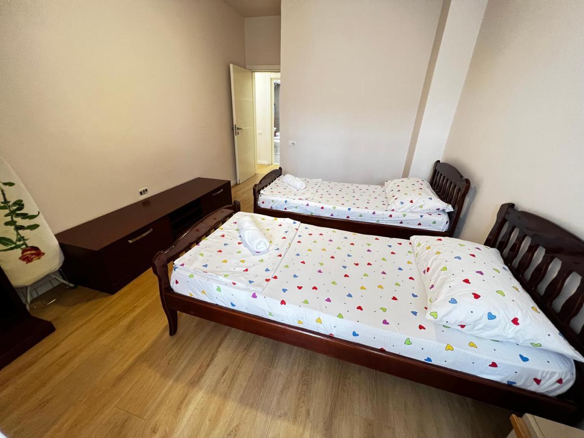 Tirana Main Square Appartement Buitenkant foto