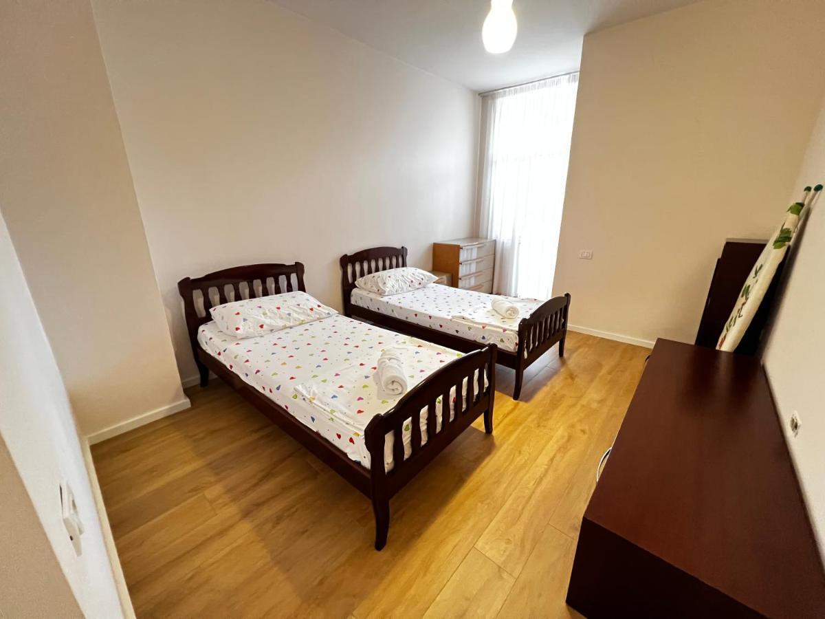 Tirana Main Square Appartement Buitenkant foto